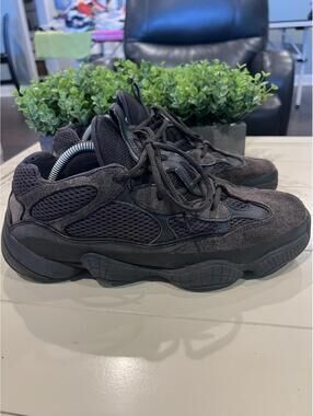 adidas Yeezy 500 'Utility Black' 2018